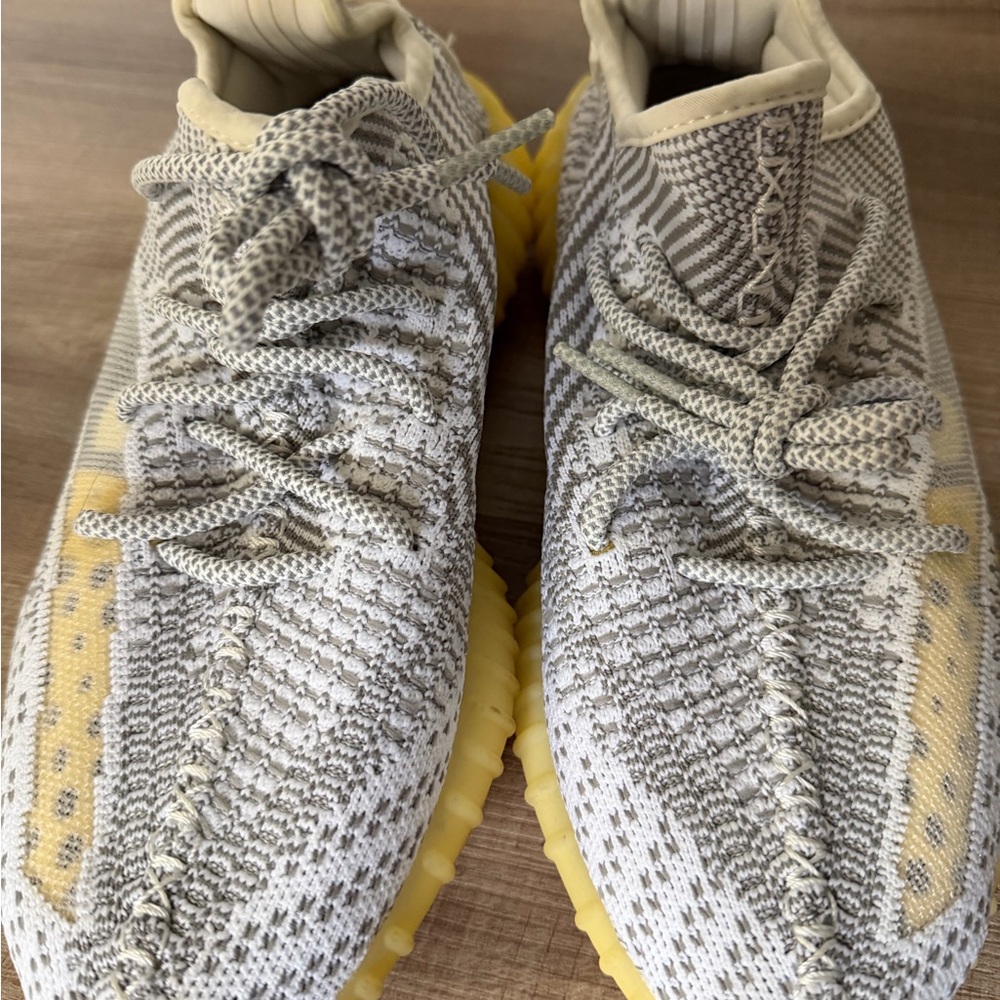 Adidas Yeezy Boost 350 V2 “Light